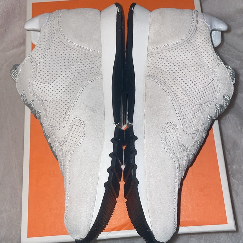 NWT VOILE BLANCHE JULIA Suede Sneaker in Ice - Picture 11 of 15
